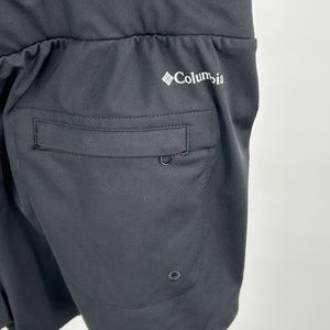 COLUMBIA Women's Sandy Creek Stretch Short Black - Size MEDIUM